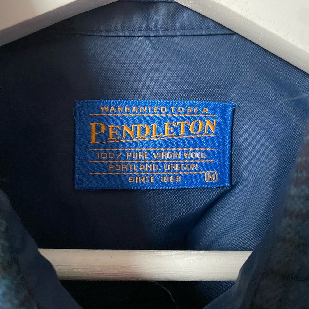 Pendleton Blue Flannel Size Medium - image 2